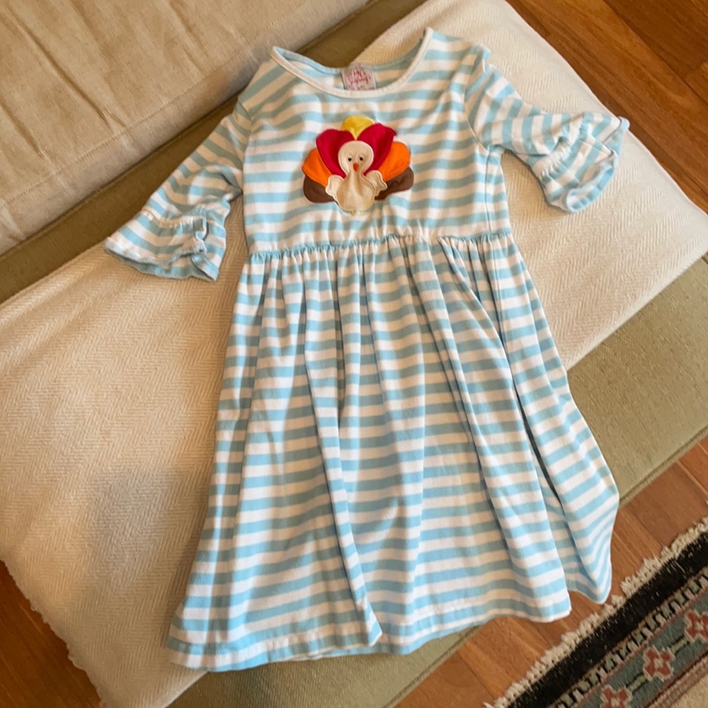 Appliqué dress